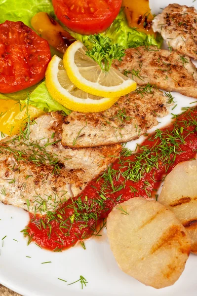 Filetto di luccio di pesce saporito — Foto Stock