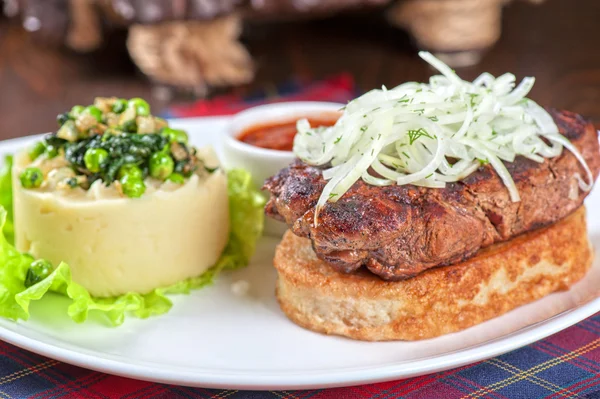 맛 있는 스테이크 고기 — 스톡 사진