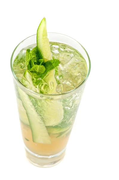 Cocktail with cucumber — Stock Photo, Image