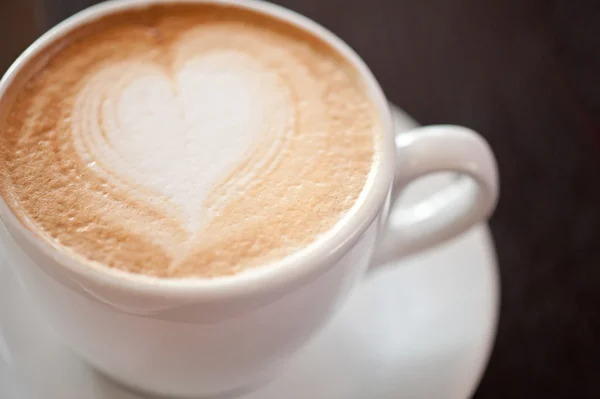 Caffè a forma di cuore — Foto Stock