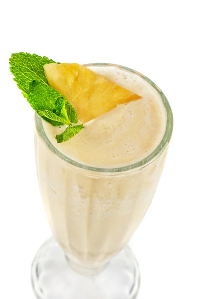 パイナップル ミルク カクテル — ストック写真