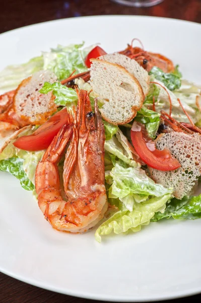 Salada de camarão saborosa — Fotografia de Stock
