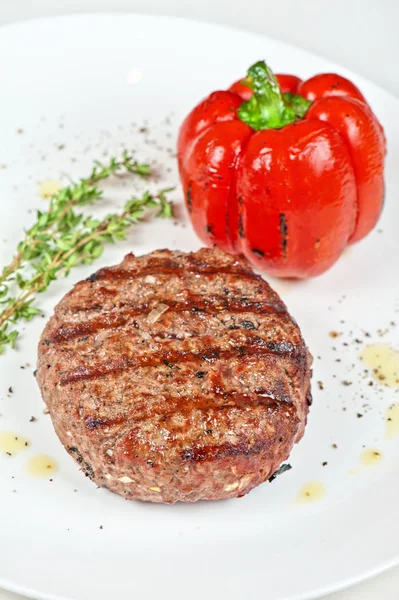 Hovězí steak — Stock fotografie