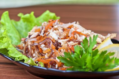 taze funchozy salata