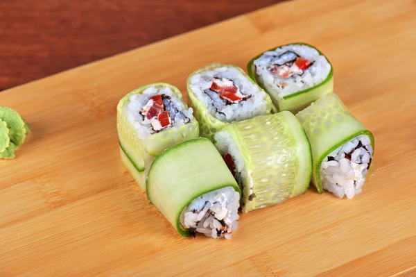 Rolki sushi ogórek — Zdjęcie stockowe
