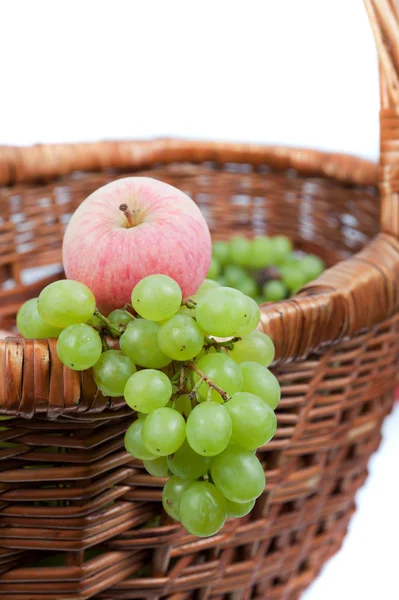 Manzanas y uvas —  Fotos de Stock