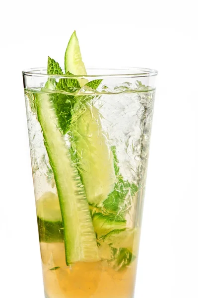 Cocktail with cucumber — Stock Photo, Image