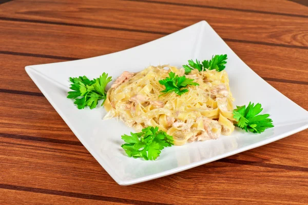 Pasta met garnalen — Stockfoto