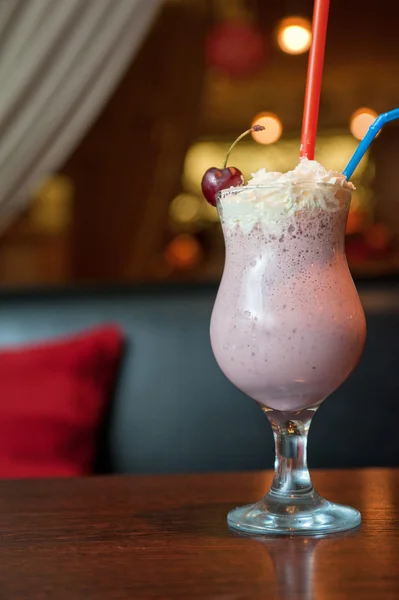 Cherry milkshake — Stockfoto