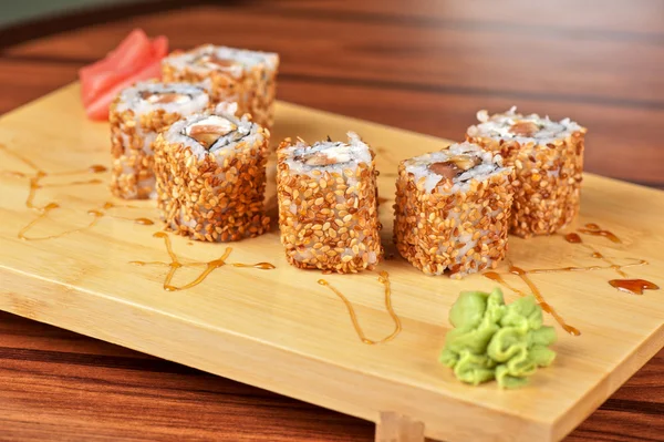 Sesam sushi rullar — Stockfoto