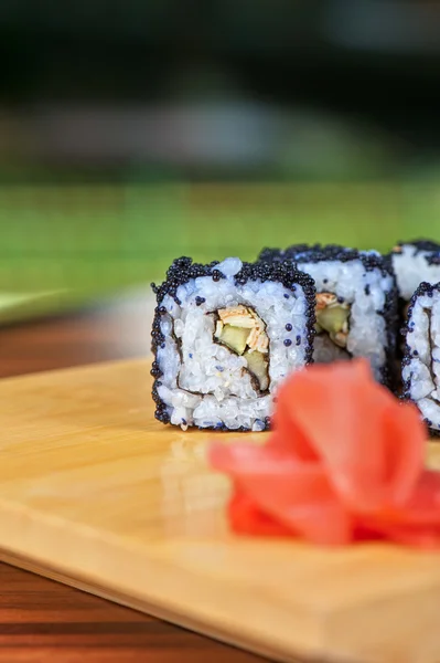 Tobico Sushi-Rollen — Stockfoto
