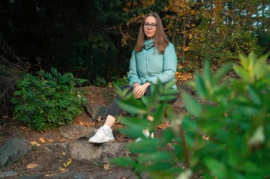 güzel bir sonbahar kadın