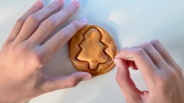 Erkekler yakın plan çizer esmer şekerli karamel şekeri