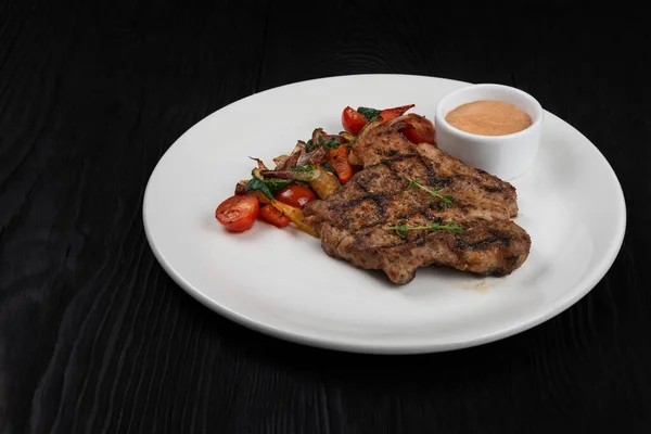 Grilled pork meat steak — Stockfoto