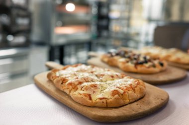 Hazır Roma Pizzası