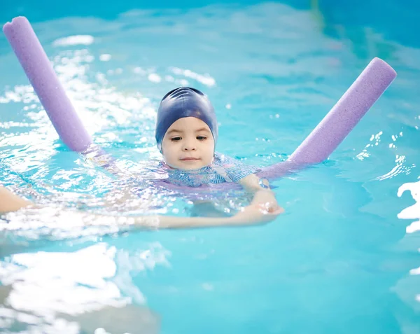 Kinderschwimmaktivität Thema Unterricht Für Babyschwimmen Stockbild