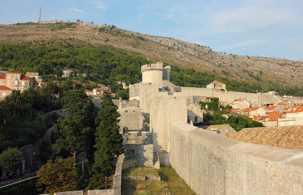 Fortaleza de Dubrovnik Muralla del casco antiguo — Foto de Stock