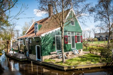 ahşap evleri ile köy