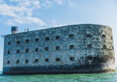 Le Fort Boyard dans l'embouchure de la Charente en France