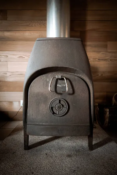 Old Traditional Cast Iron Wood Stove Closeup View — Stock Photo, Image