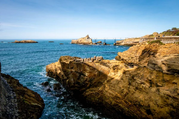 Rocher Vierge Bord Mer Ville Biarritz France — Photo