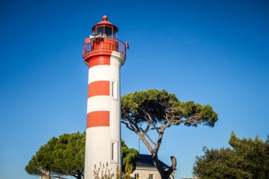 La Rochelle 'deki kırmızı deniz feneri Eski liman, Fransa