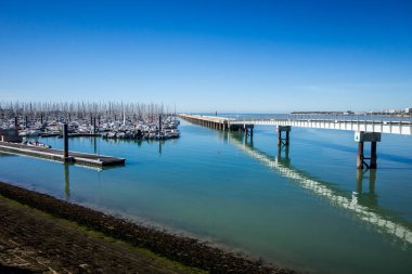 La Rochelle şehrindeki Les Minimes Limanı, Fransa