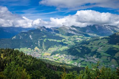 Grand-Bornand 'daki dağ manzarası, Haute-savoie, Fransa