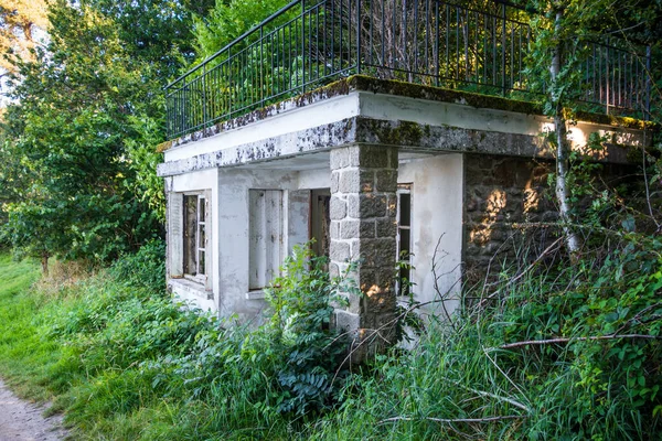 Antigua Casa Sucia Abandonada Bosque — Foto de Stock