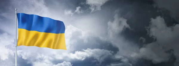Bulutlu Bir Gökyüzünde Ukrayna Bayrağı Boyutlu Görüntüleme — Stok fotoğraf