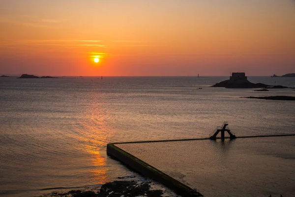 Saint Malo Natural Swimming Pool Diving Sunset Brittany France — Stock Photo, Image