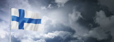 Bulutlu bir gökyüzünde Finlandiya bayrağı, üç boyutlu görüntüleme