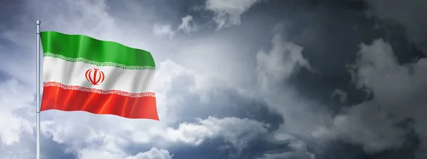 Iran Vlag Een Bewolkte Lucht Driedimensionale Weergave — Stockfoto