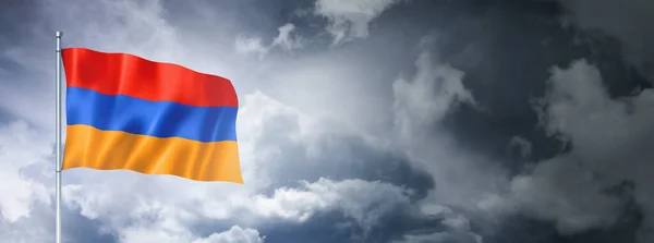 Armenien Flagga Molnig Himmel Tredimensionell Återgivning — Stockfoto