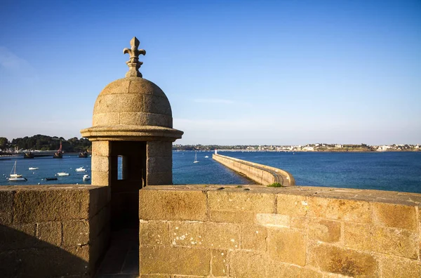 Saint Malo Fyr Hav Och Brygga Utsikt Från Stadens Befästningar — Stockfoto