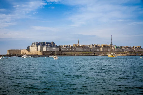 Velho Navio Corsário Porto Saint Malo Pôr Sol Bretanha França — Fotografia de Stock