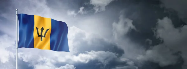 Bandeira Barbados Céu Nublado Renderização Tridimensional — Fotografia de Stock