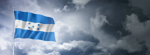 Hondurasská Vlajka Zamračené Obloze Trojrozměrná Vykreslení — Stock fotografie