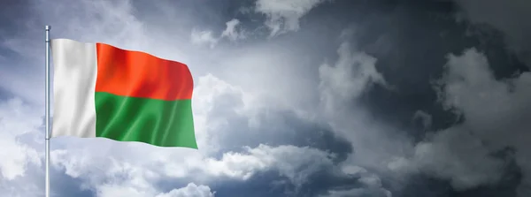 Madagaskar Vlag Een Bewolkte Lucht Driedimensionale Weergave — Stockfoto