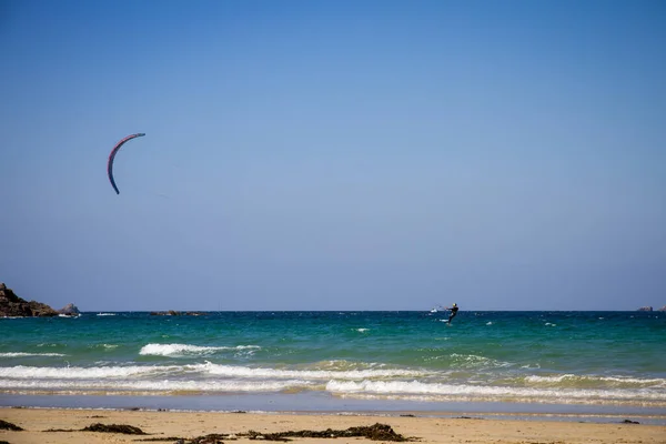 Kitesurfer Sea Saint Malo City Βρετάνη Γαλλία — Φωτογραφία Αρχείου