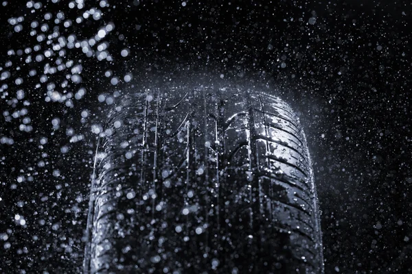 Rain Tire — Stock Photo, Image