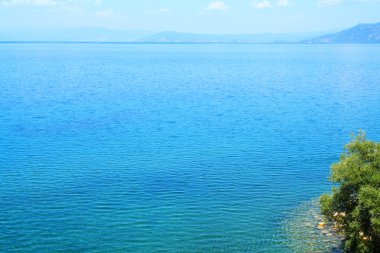 Ohri Gölü yaz aylarında