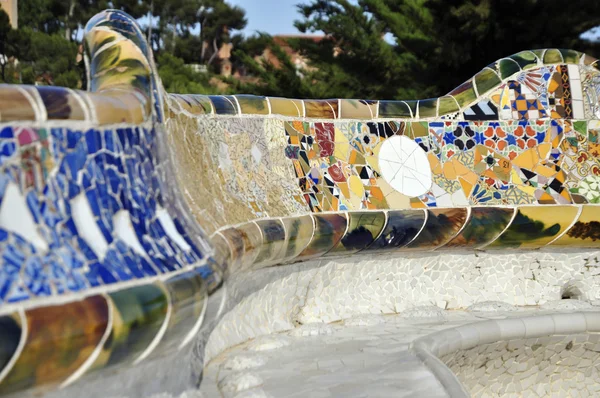 Keramická mozaika v parku guell — Stock fotografie