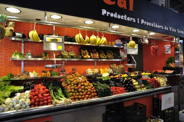 Markt in Barcelona, Spanje — Stockfoto