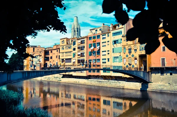 Renkli evlerin: girona — Stok fotoğraf