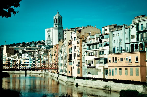 Renkli evlerin: girona — Stok fotoğraf