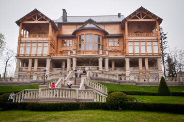 Mezhyhirya residence