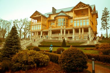 Mezhyhirya residence