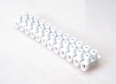 elektrik terminalleri