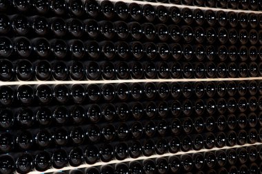 şarap mahzeni (İtalya, şarap)